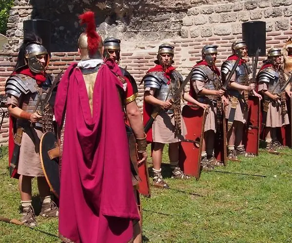 Апартаменты The 3 Варна